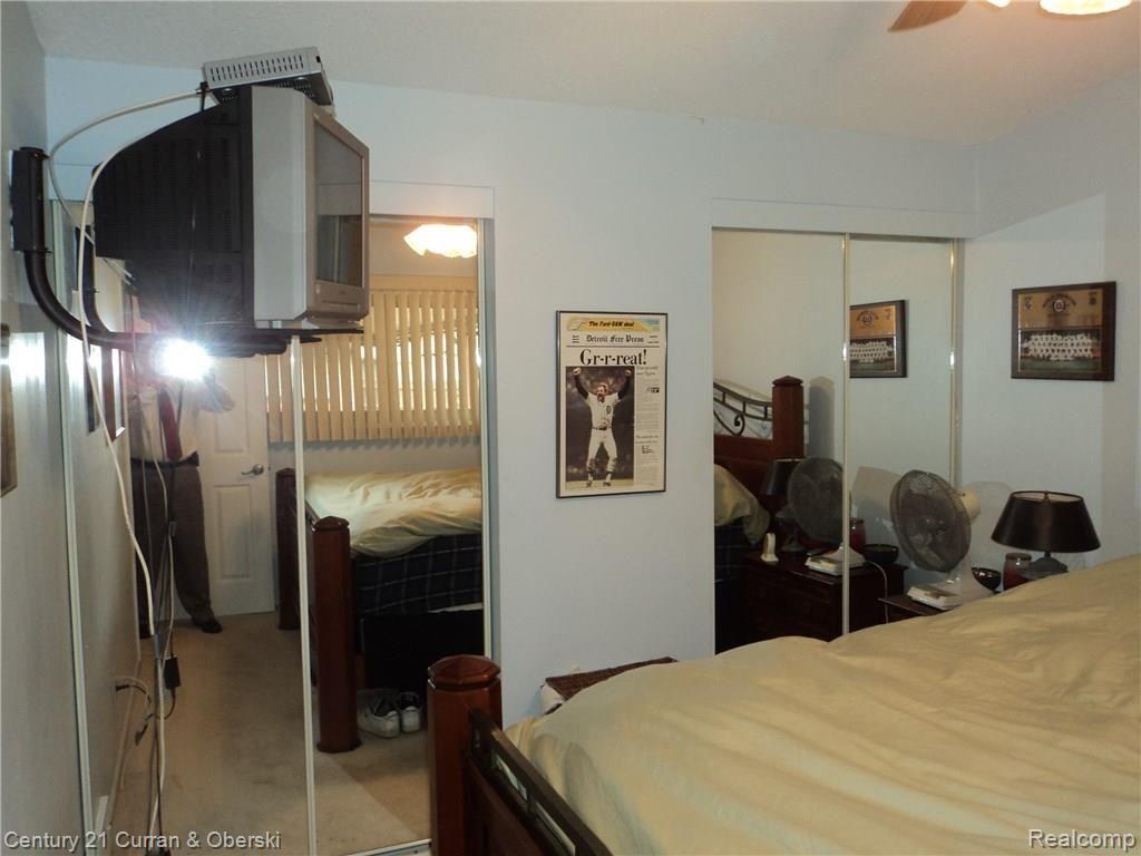 237 Henry Ruff Road Garden City, MI 48135 - Photo 29 of 35 MBR. #2