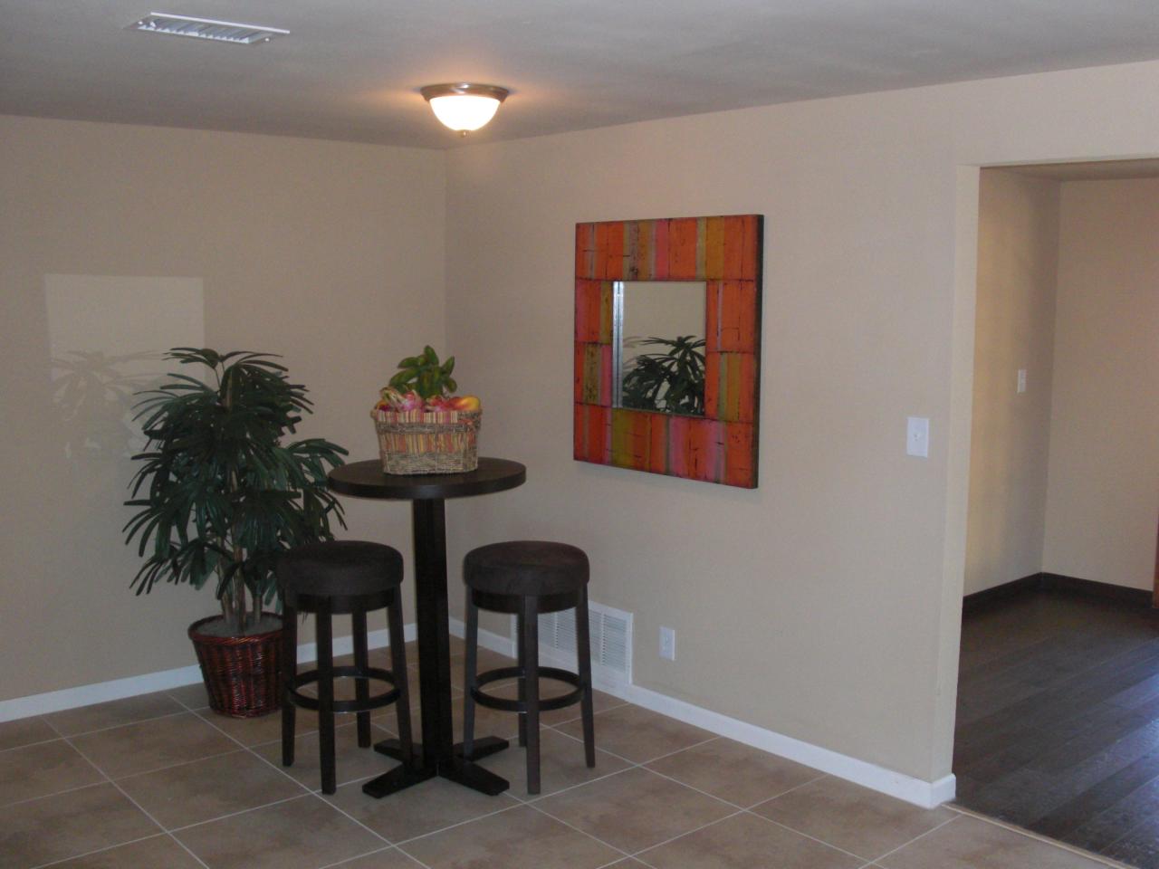 3564 West Griswold Road Phoenix, AZ 85051 - Photo 8 of 23 eat in