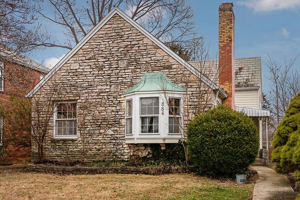884 Vernon Road Columbus, OH 43209 - Photo 1 of 15