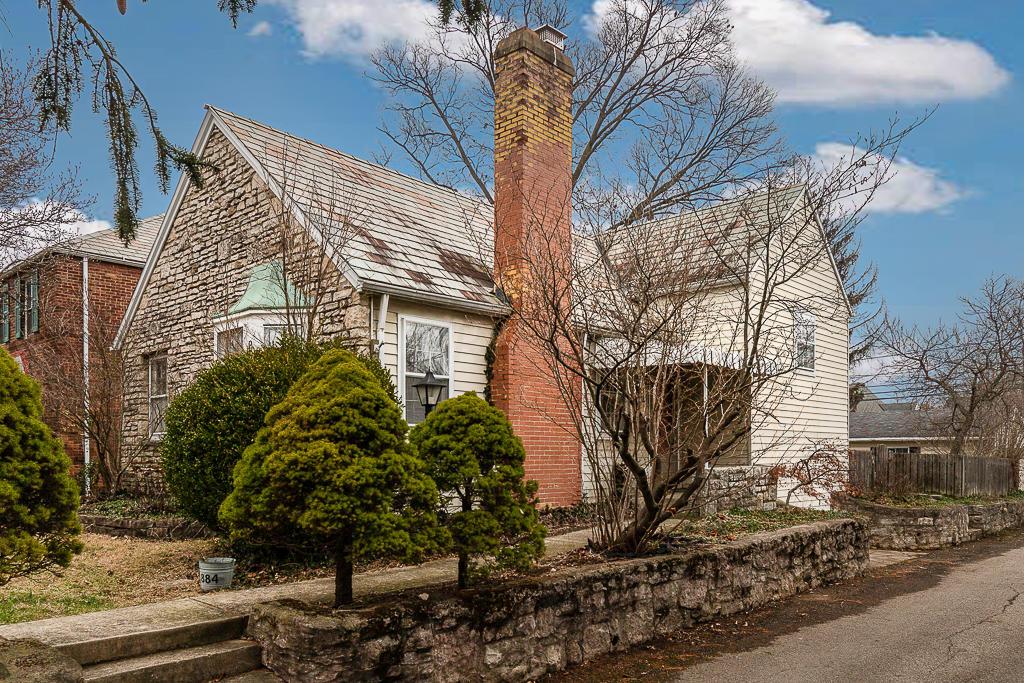 884 Vernon Road Columbus, OH 43209 - Photo 2 of 15