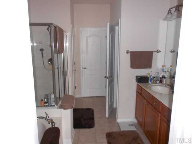 4625 Manassa Pope Lane Raleigh, NC 27612 - Photo 10 of 17