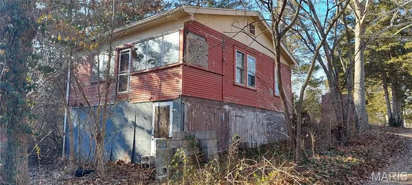 $49,700 | 8709 Susan Lane, Dittmer, MO 63023