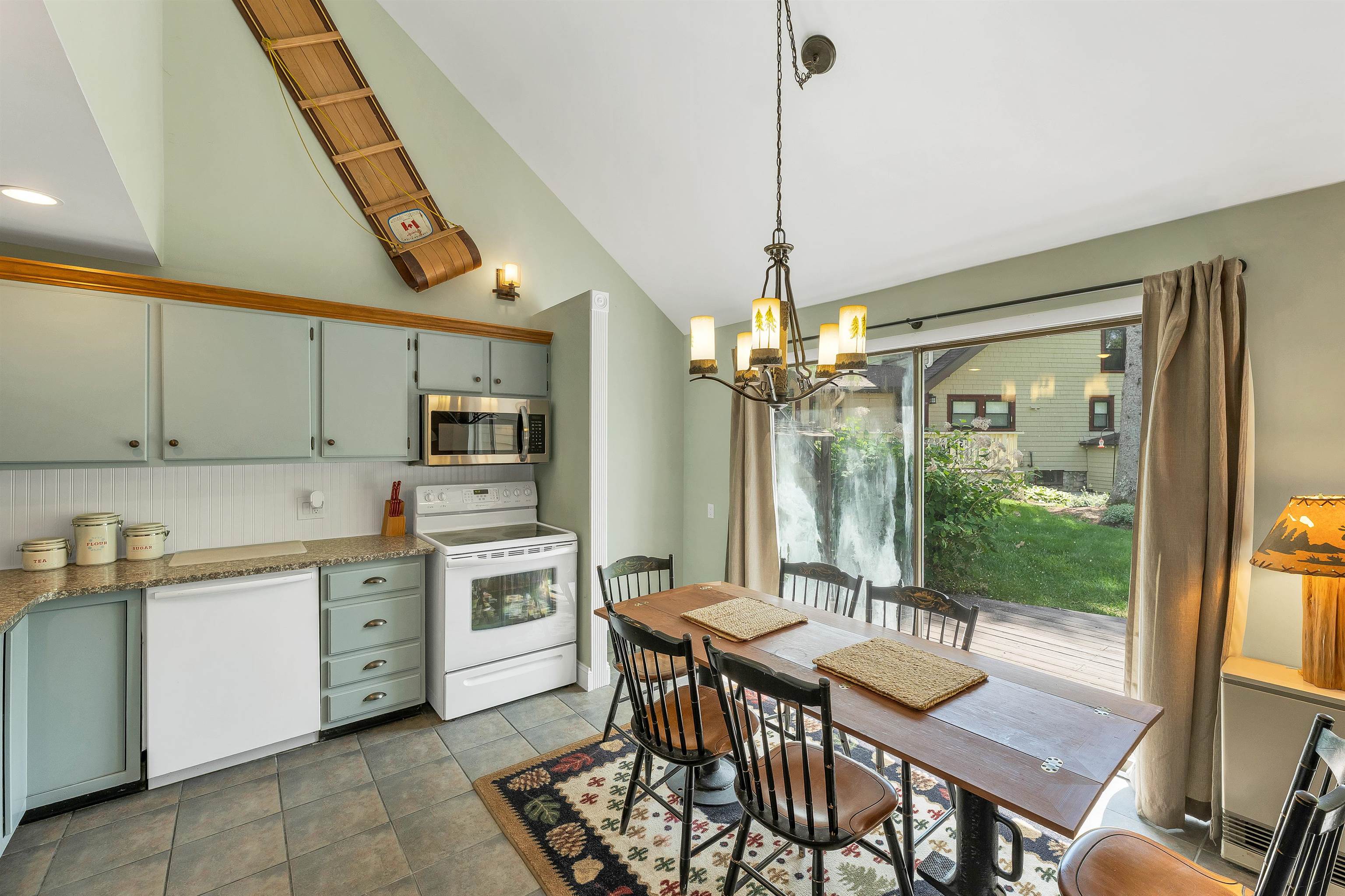 6 Loon Valley Road, Unit 9 Lincoln, NH 03251 - Photo 19 of 48