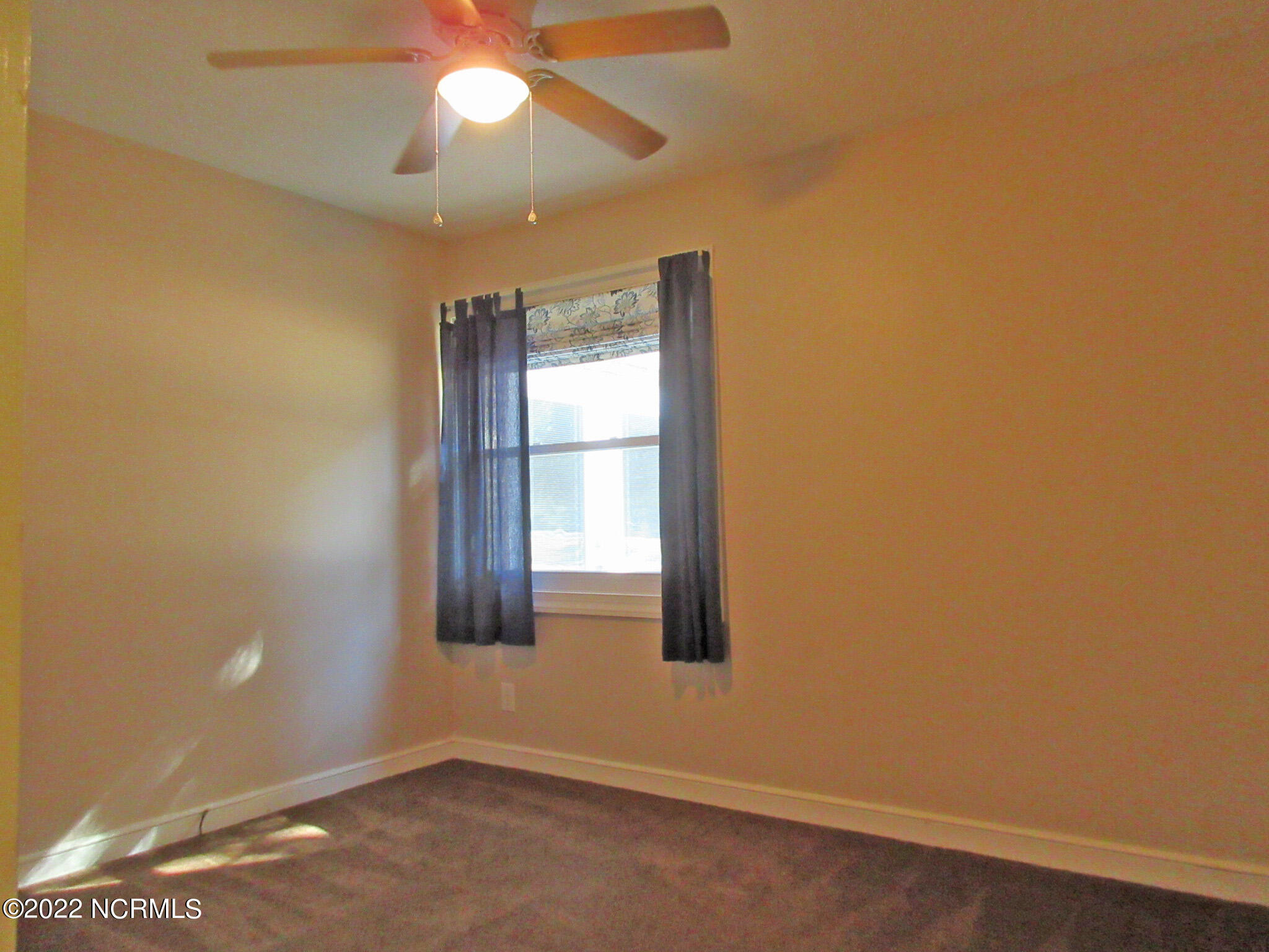 589 Hubert Boulevard Hubert, NC 28539 - Photo 12 of 49 IMG_1575