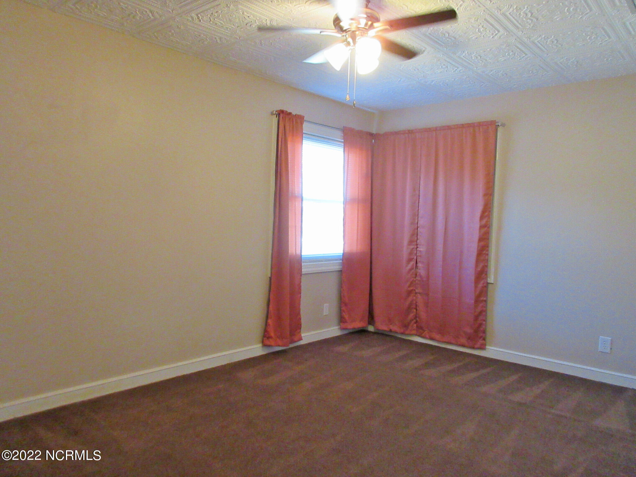 589 Hubert Boulevard Hubert, NC 28539 - Photo 13 of 49 IMG_1587