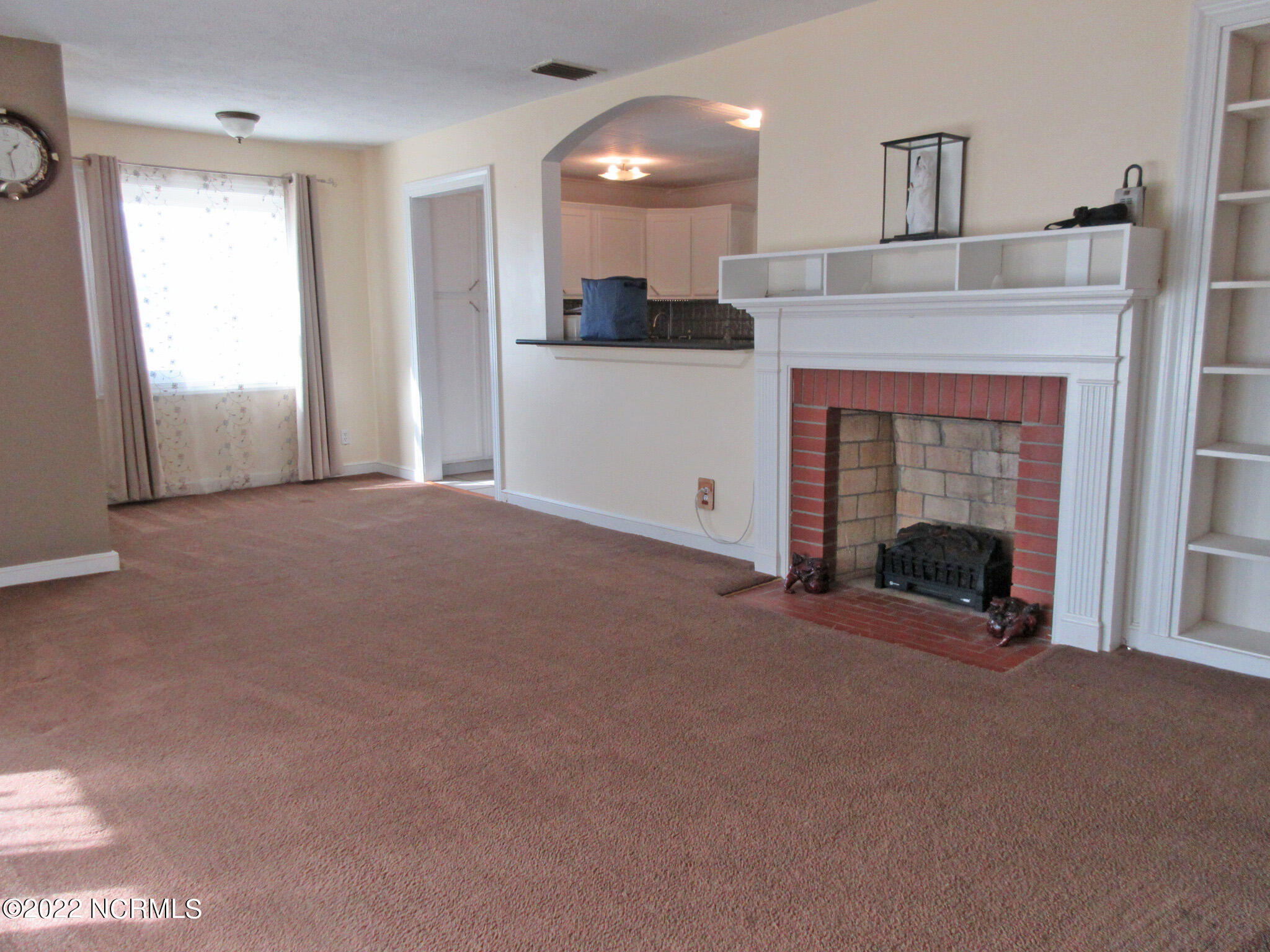 589 Hubert Boulevard Hubert, NC 28539 - Photo 5 of 49 IMG_1585