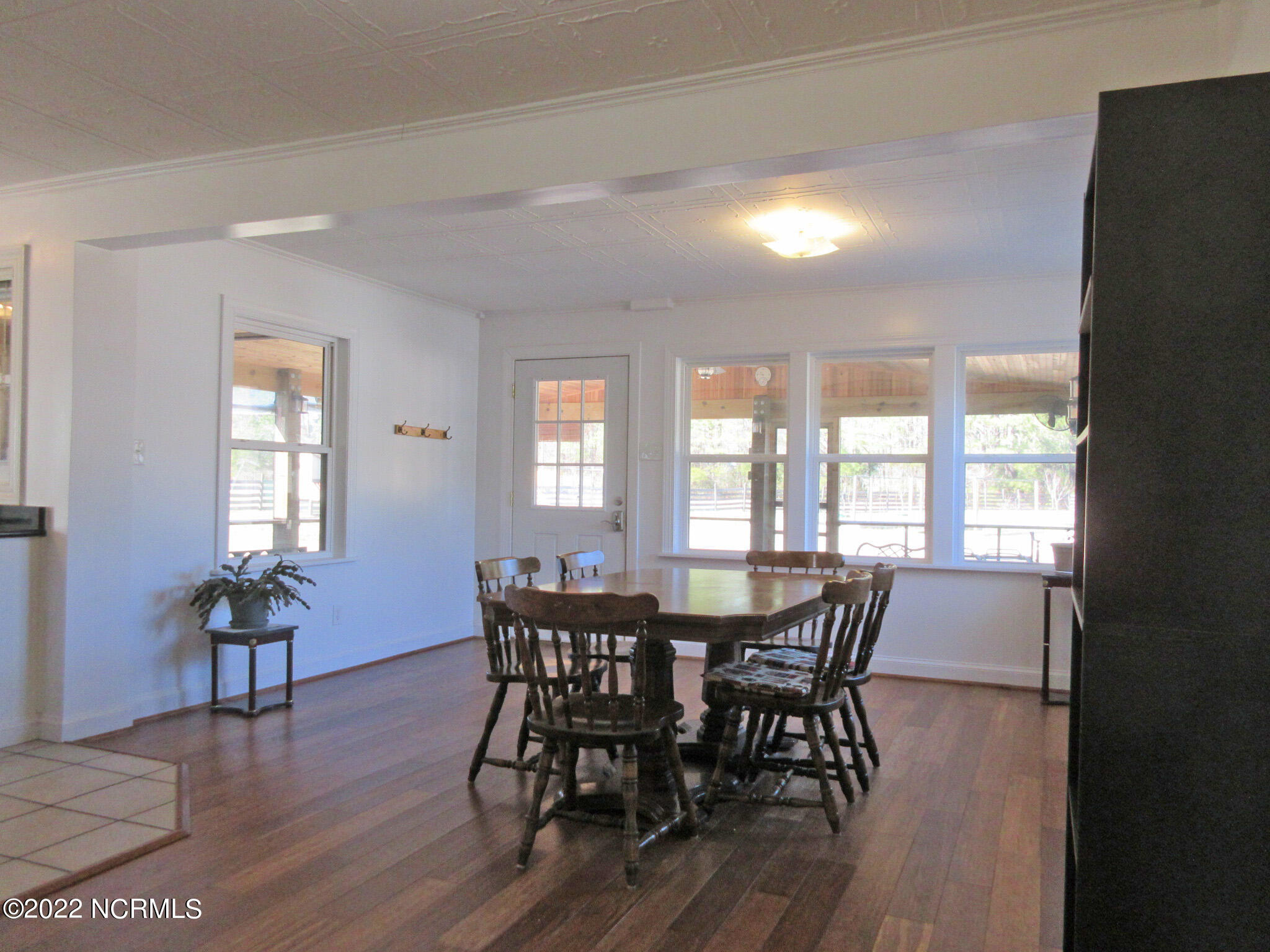 589 Hubert Boulevard Hubert, NC 28539 - Photo 9 of 49 IMG_1595