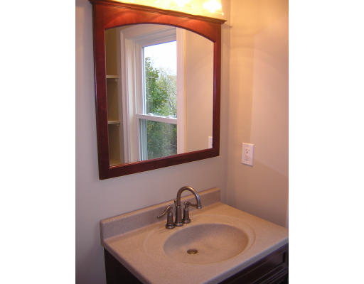 22 Heron Road Quincy, MA 02169 - Photo 14 of 16 Gallery Image 14
