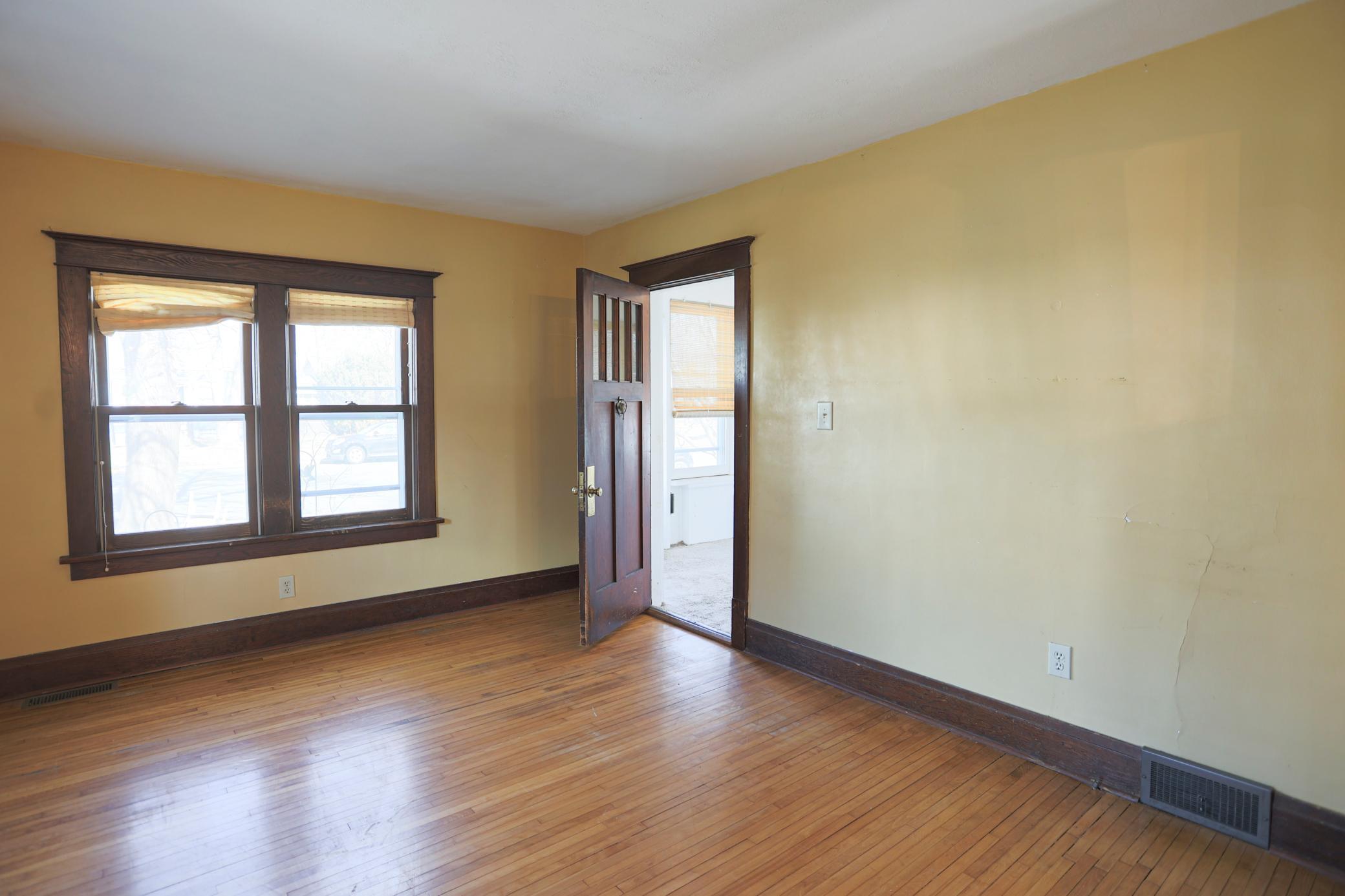 522 East Walnut Street River Falls, WI 54022 - Photo 16 of 40