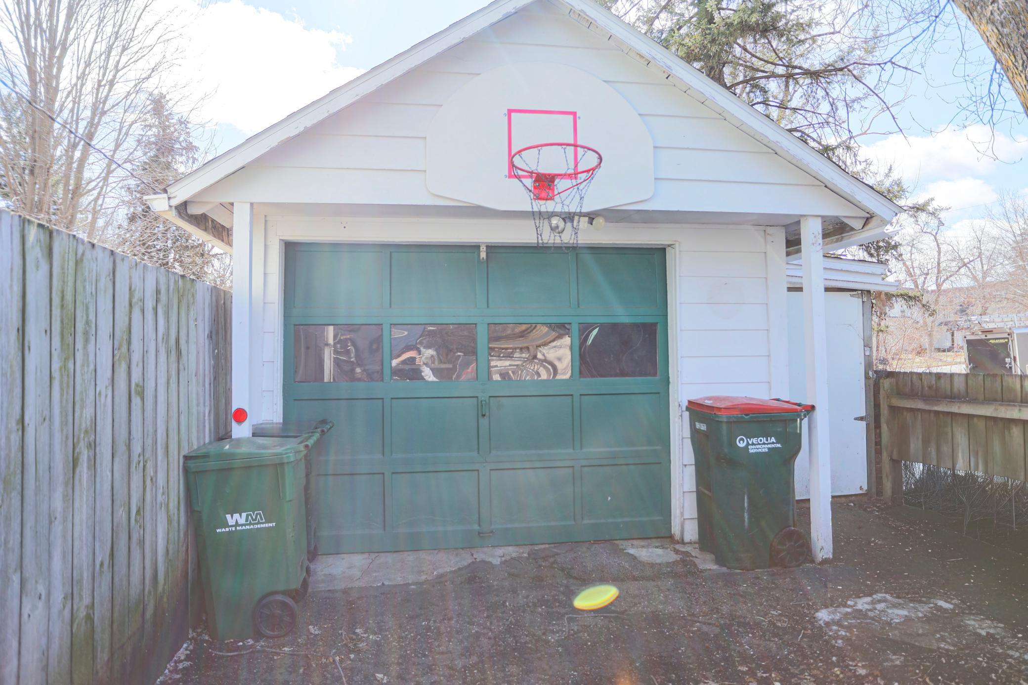 522 East Walnut Street River Falls, WI 54022 - Photo 5 of 40