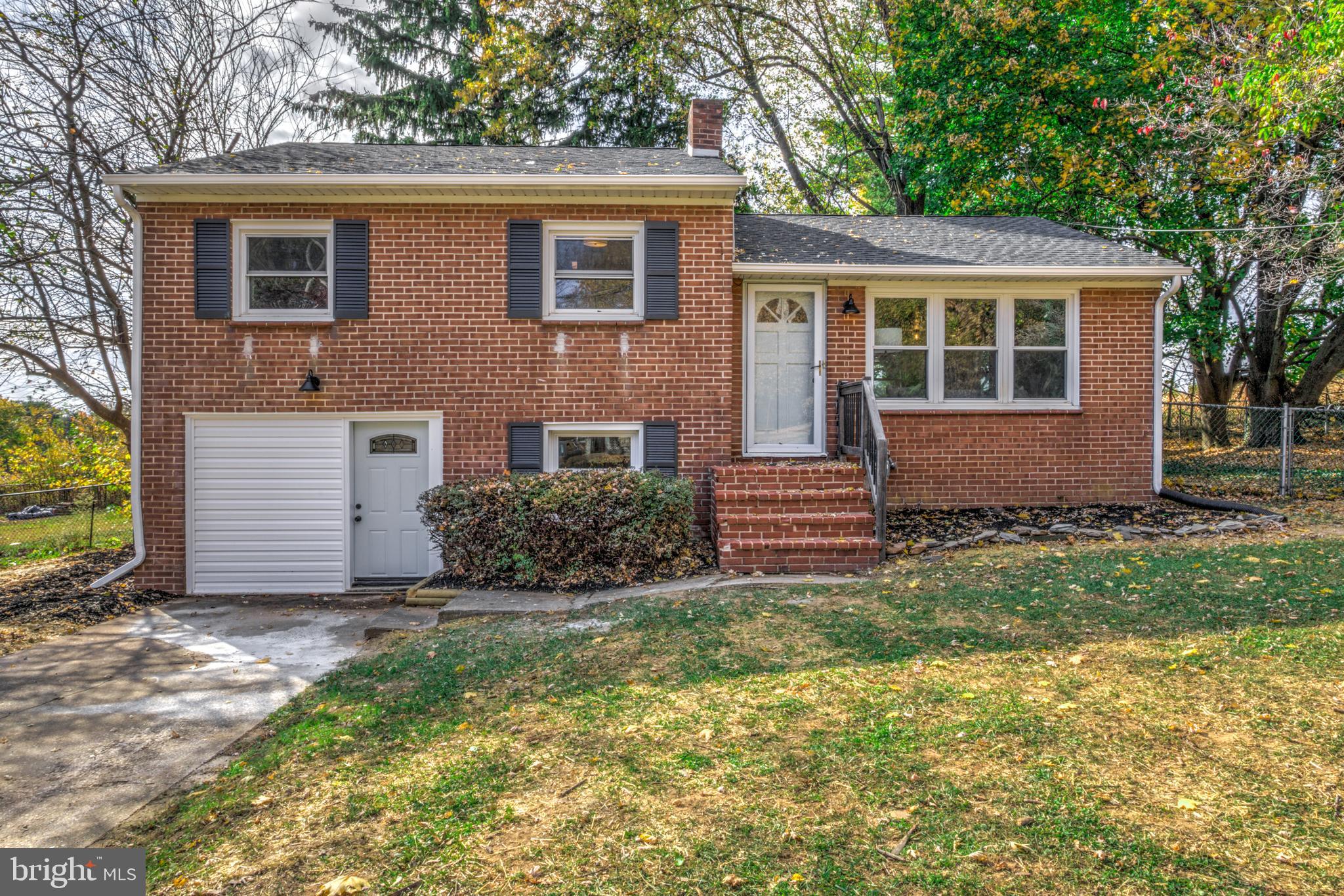 1130 Locust Grove Road York, PA 17402 - Photo 1 of 34 Gallery Image 1