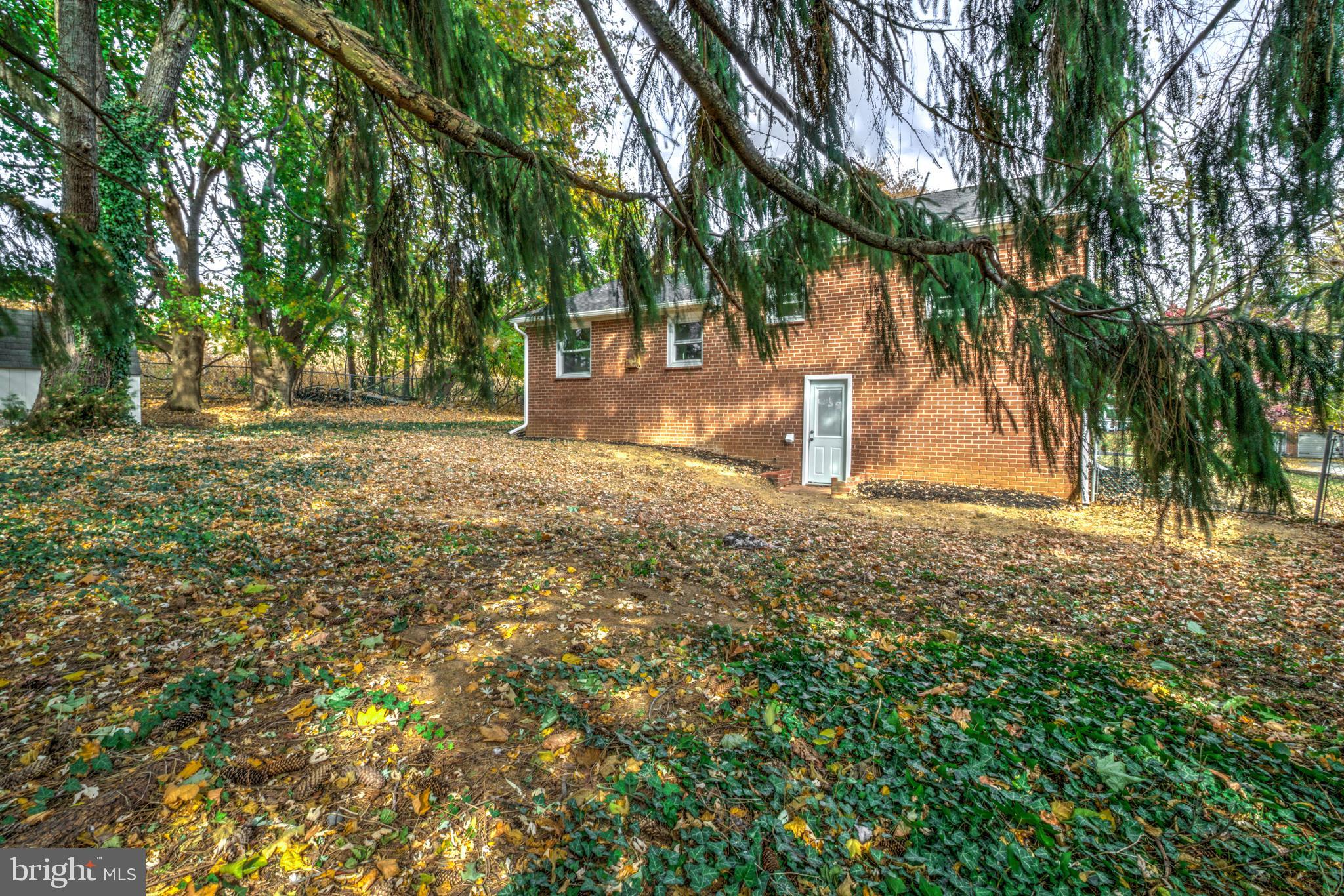 1130 Locust Grove Road York, PA 17402 - Photo 32 of 34 Gallery Image 32