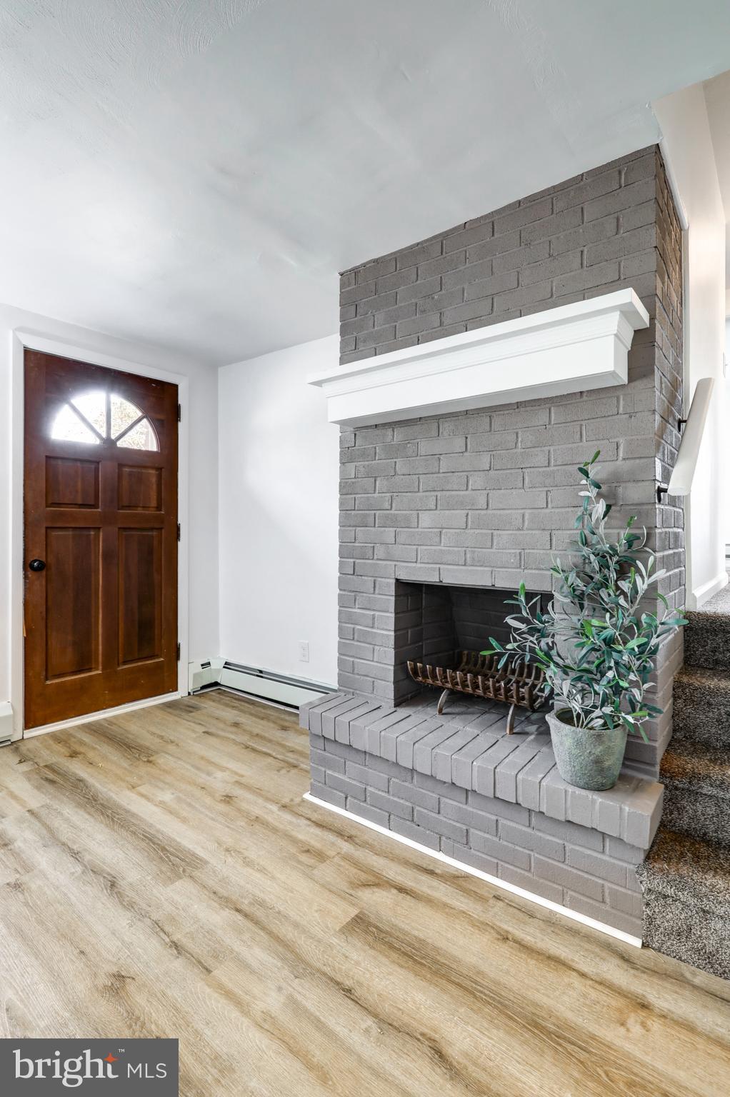 1130 Locust Grove Road York, PA 17402 - Photo 7 of 34 Gallery Image 7