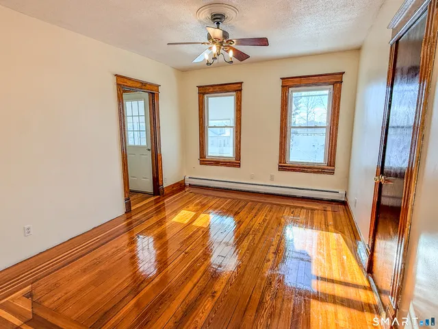 $1,800 | 162 Jubilee Street, Unit 3, New Britain, CT 06051