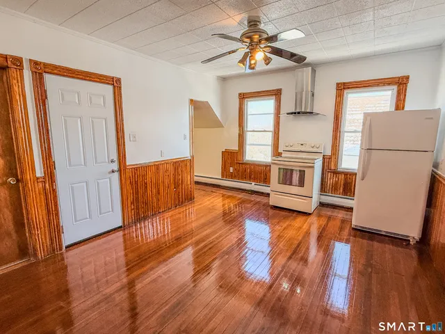 $1,800 | 162 Jubilee Street, Unit 3, New Britain, CT 06051