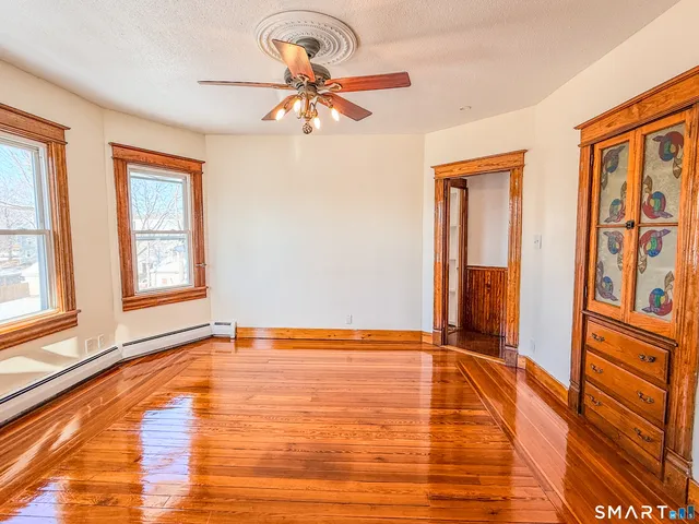 $1,800 | 162 Jubilee Street, Unit 3, New Britain, CT 06051