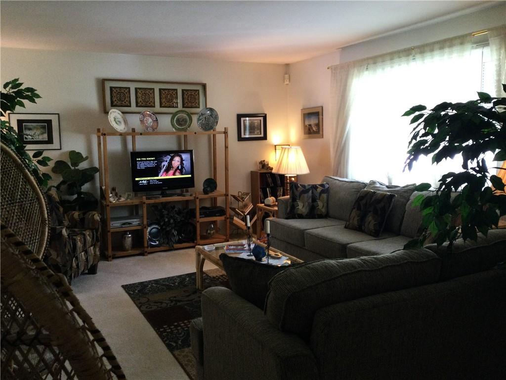 1820 Highland Road Hermitage, PA 16148 - Photo 8 of 25 Gallery Image 8