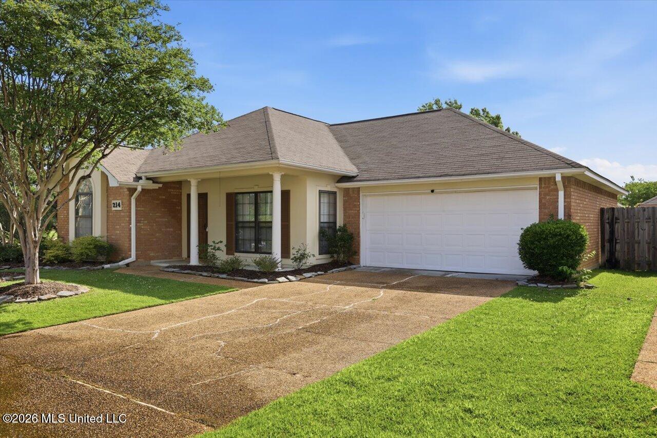 214 Waterfall Way Clinton, MS 39056 - Photo 3 of 28 03-214 Waterfall Way _ Hometoursms.com