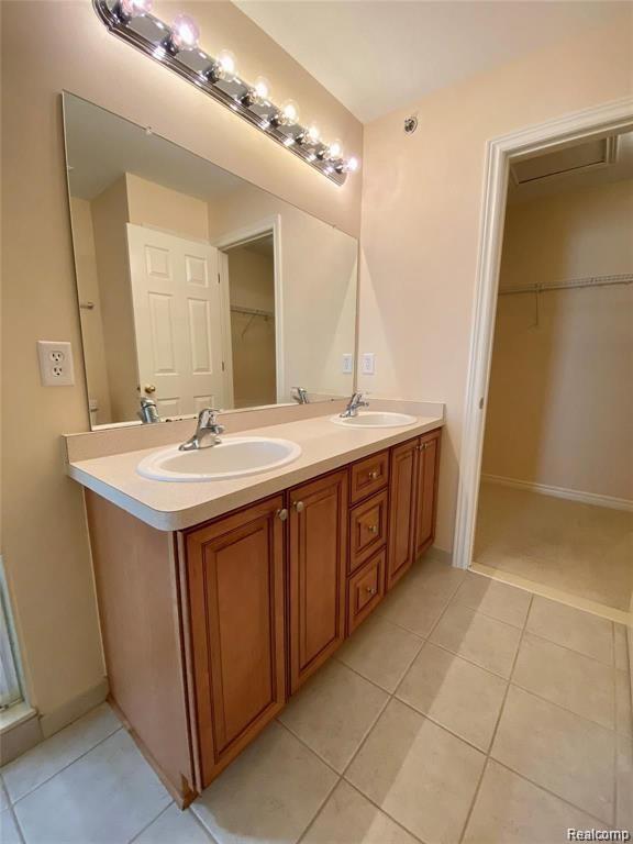 341 Village Way South Canton, MI 48188 - Photo 19 of 34