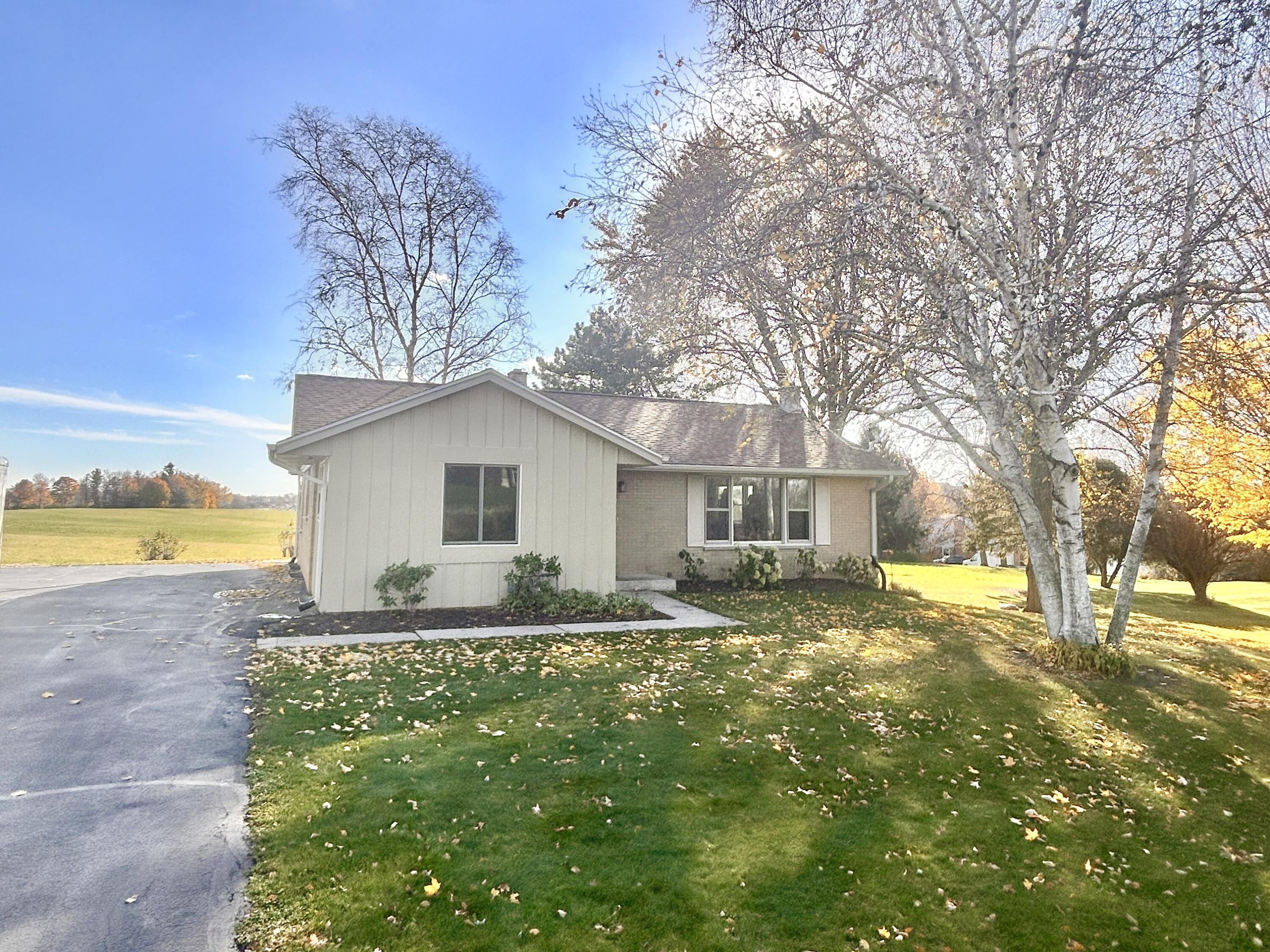 1085 Arrowhead Road Grafton, WI 53024 - Photo 1 of 1 Front Elevation