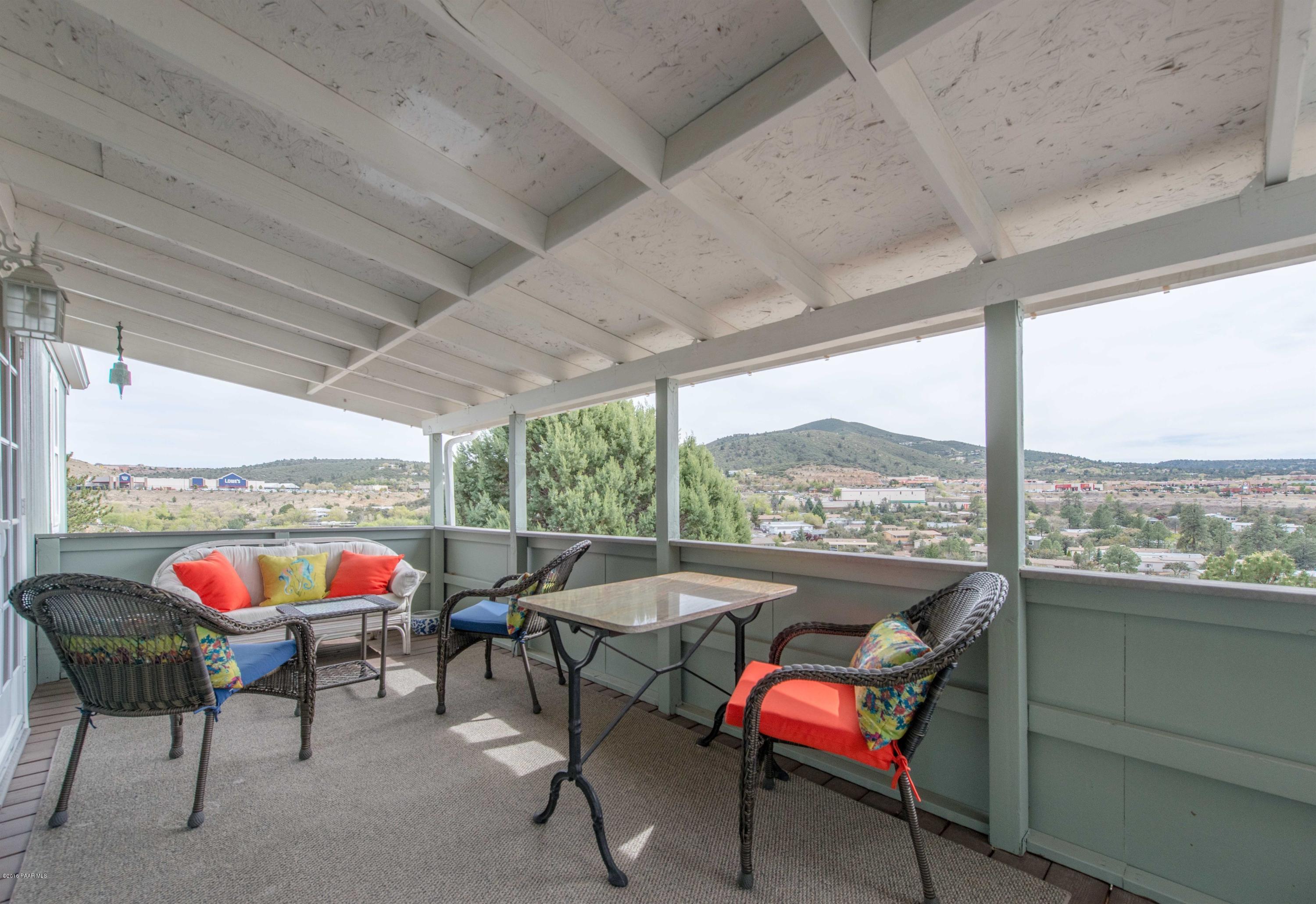 2206 Hillside Loop Road Prescott, AZ 86301 - Photo 17 of 26 017_Front Patio
