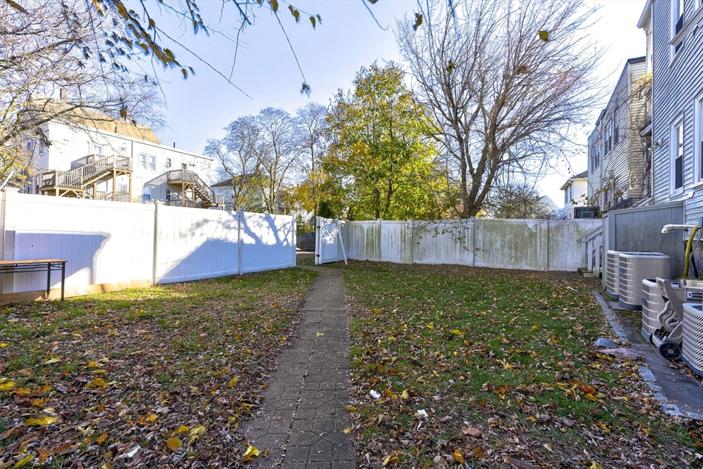 118 Brook Road, Unit 2 Quincy, MA 02169 - Photo 14 of 18 Gallery Image 14