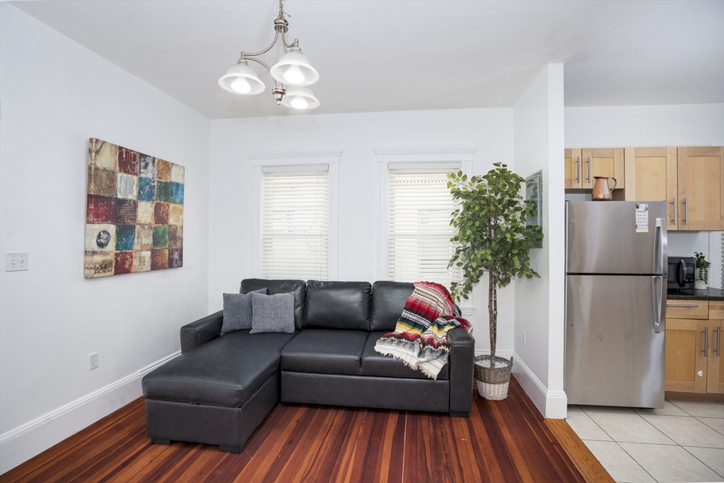 118 Brook Road, Unit 2 Quincy, MA 02169 - Photo 7 of 18 Gallery Image 7