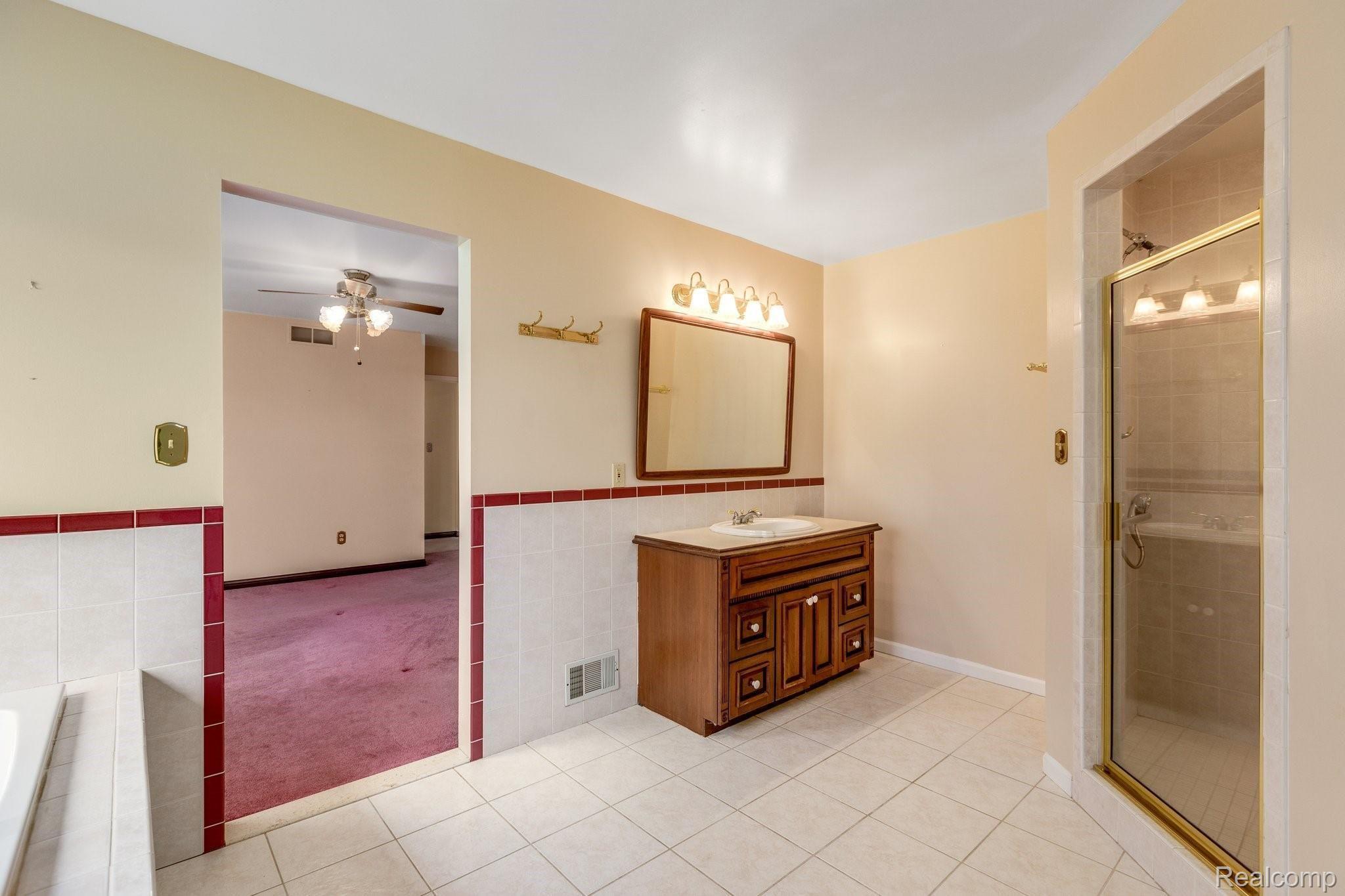 5490 Blood Road Metamora, MI 48455 - Photo 21 of 39 1st Floor Master Bathroom
