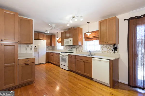 $2,550 | 2327 Bry Mar Drive Northeast, Atlanta, GA 30345