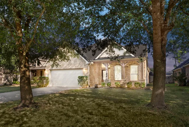 $415,000 | 130 Springshed Place, Montgomery, TX 77316