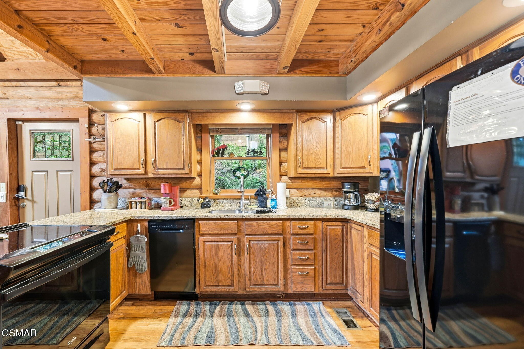 1563 Grant Road Sevierville, TN 37876 - Photo 13 of 44 Gallery Image 13