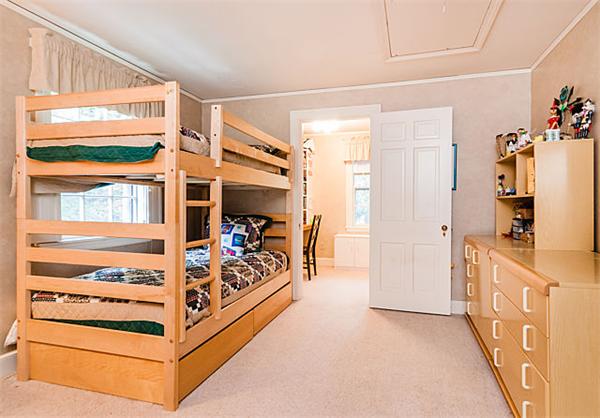 84 Alberta Road Brookline, MA 02467 - Photo 9 of 14 Gallery Image 9