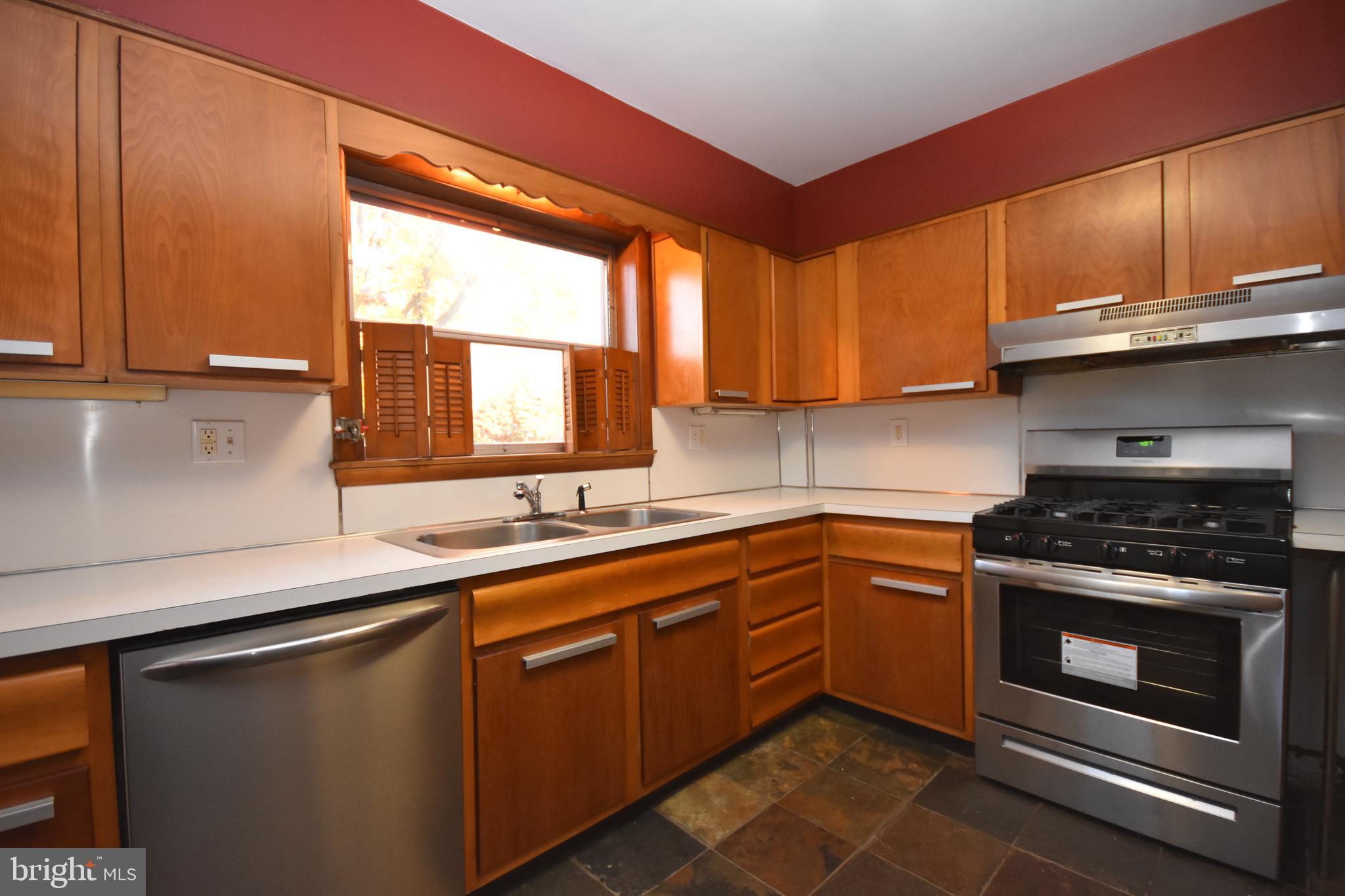 101 Madison Road Lansdowne, PA 19050 - Photo 13 of 35
