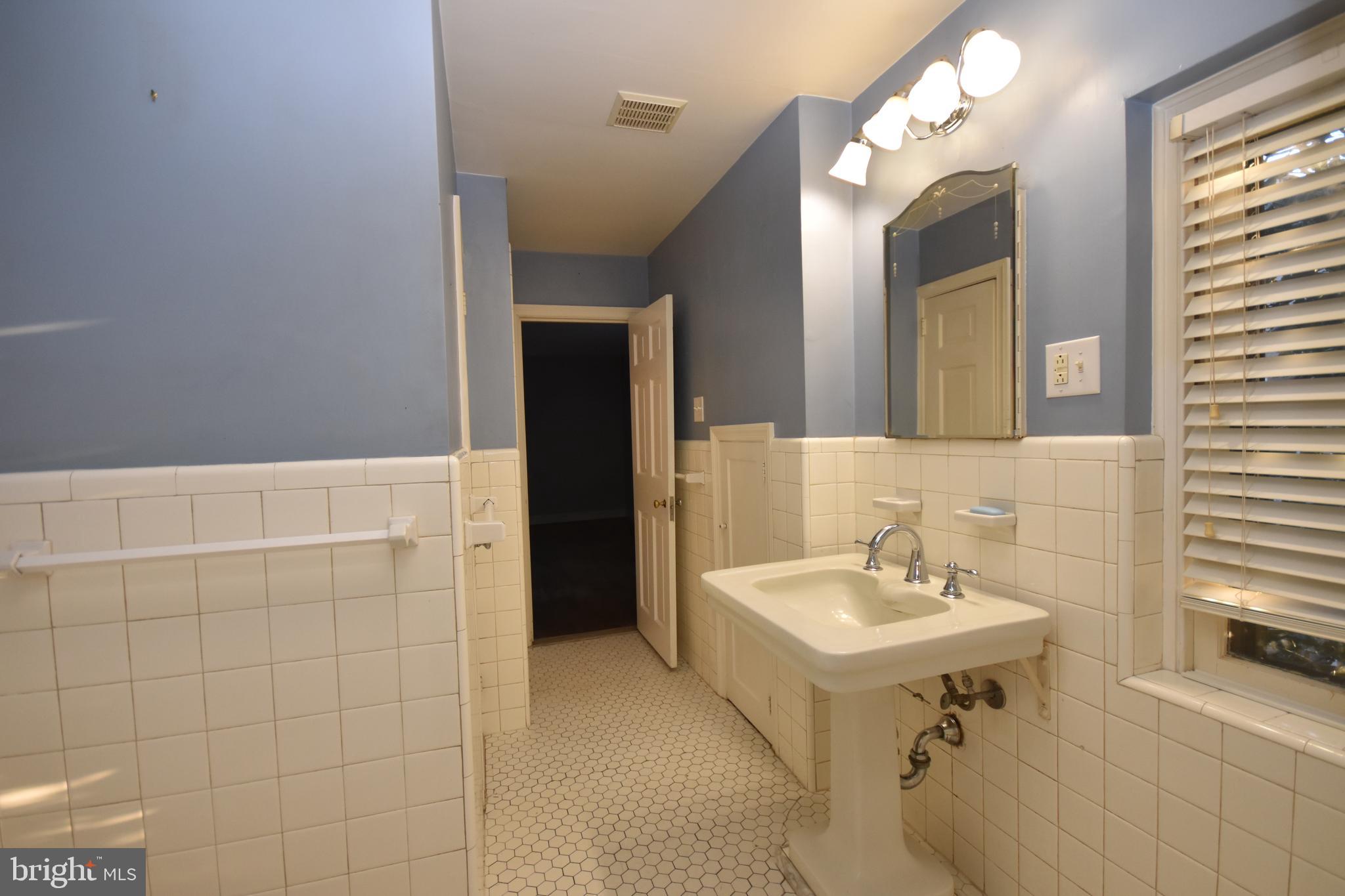 101 Madison Road Lansdowne, PA 19050 - Photo 23 of 35