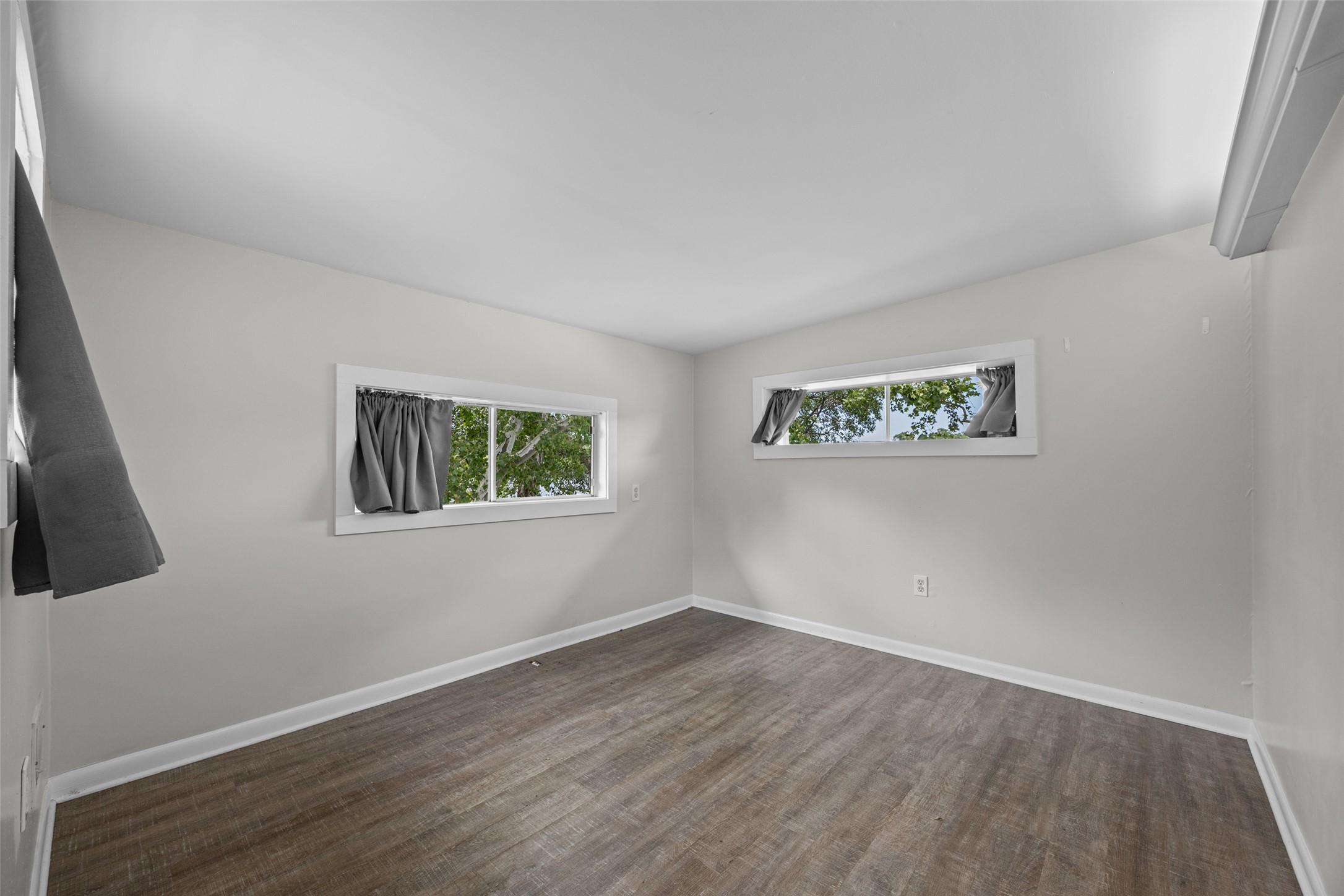 1758 Channel Road Austin, TX 78746 - Photo 26 of 39