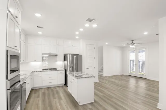 $535,900 | 7417 Boyd Hvn Drive, Austin, TX 78744