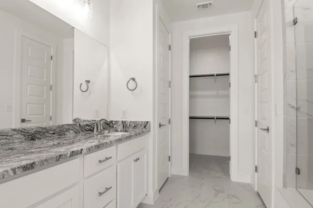 $535,900 | 7417 Boyd Hvn Drive, Austin, TX 78744