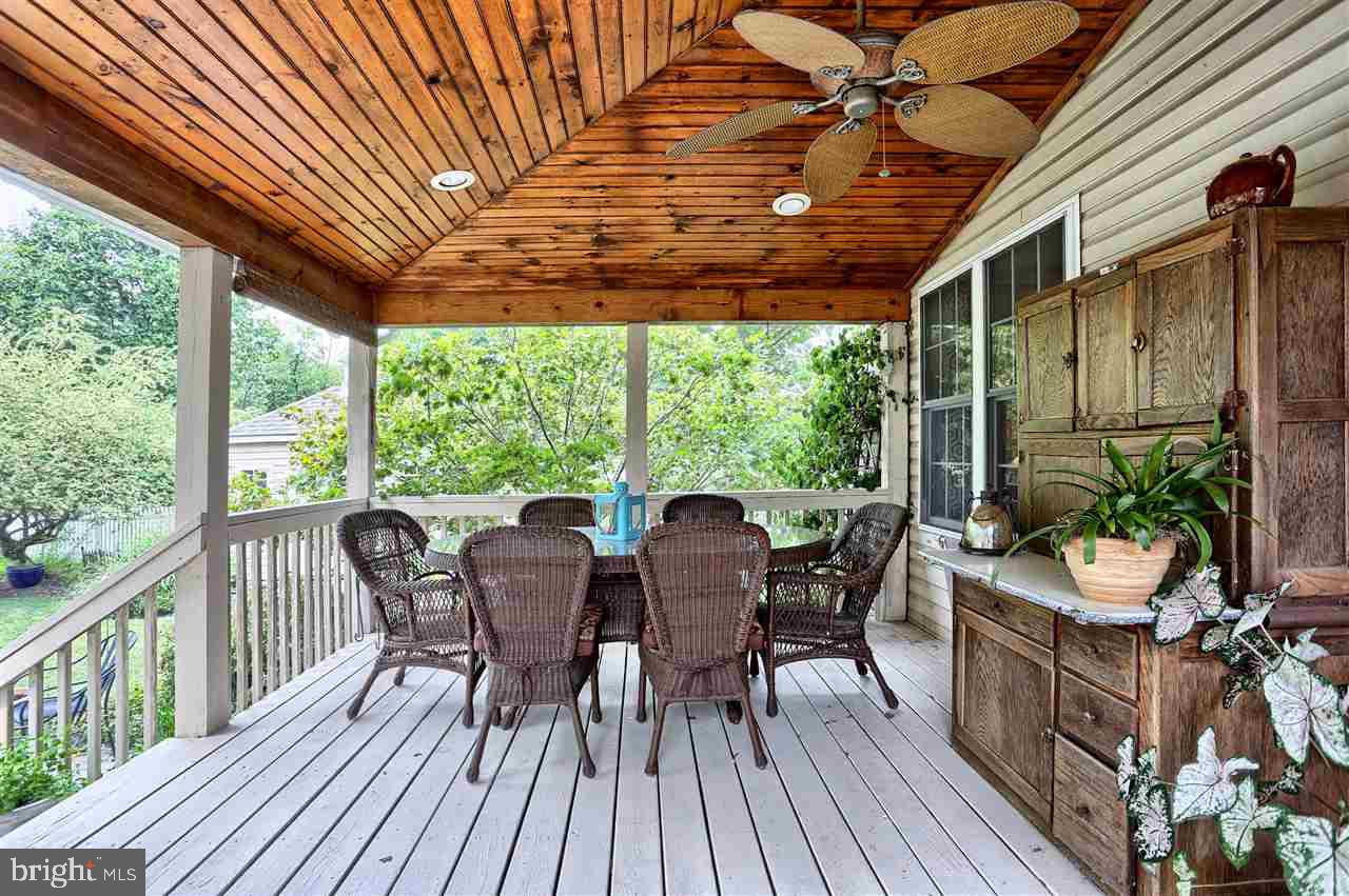 5960 Huntington Cmns Enola, PA 17025 - Photo 20 of 23