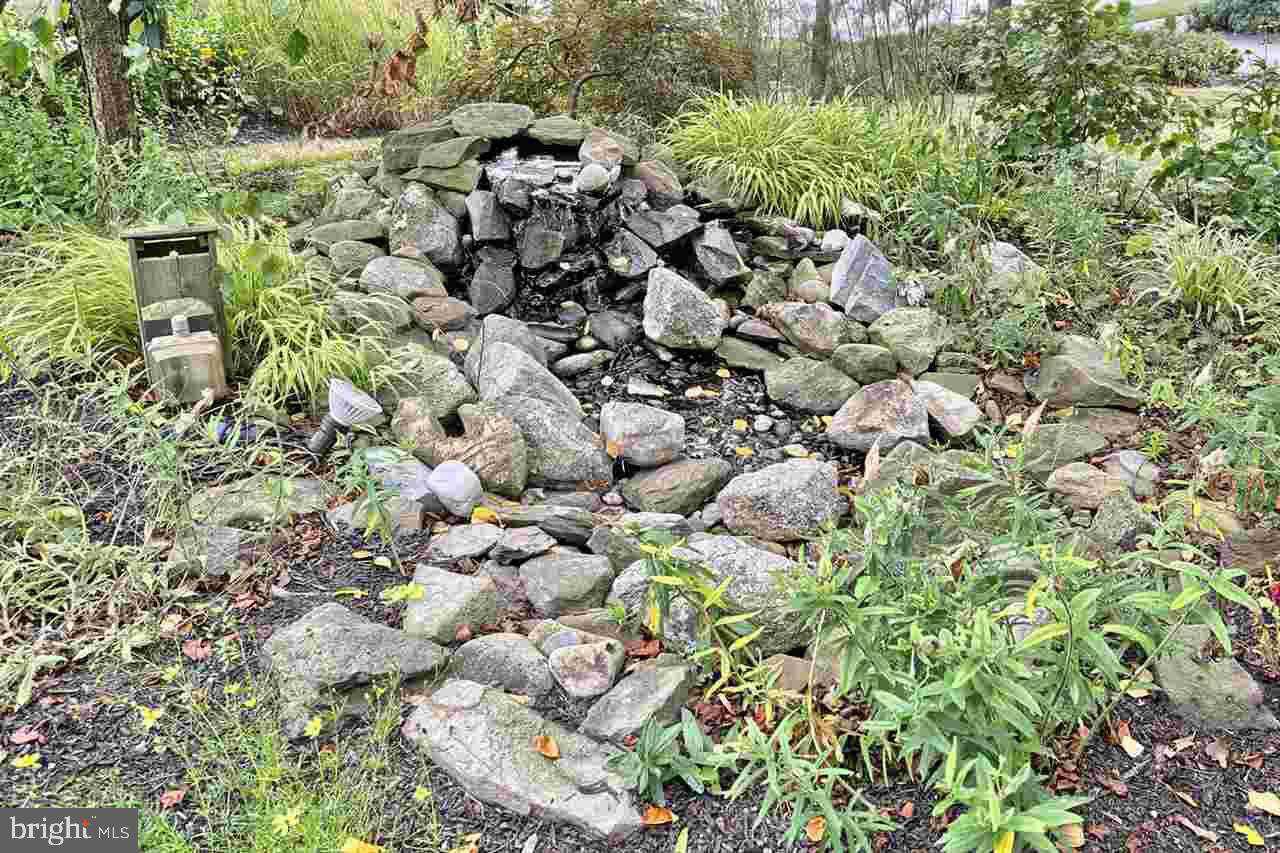 5960 Huntington Cmns Enola, PA 17025 - Photo 23 of 23