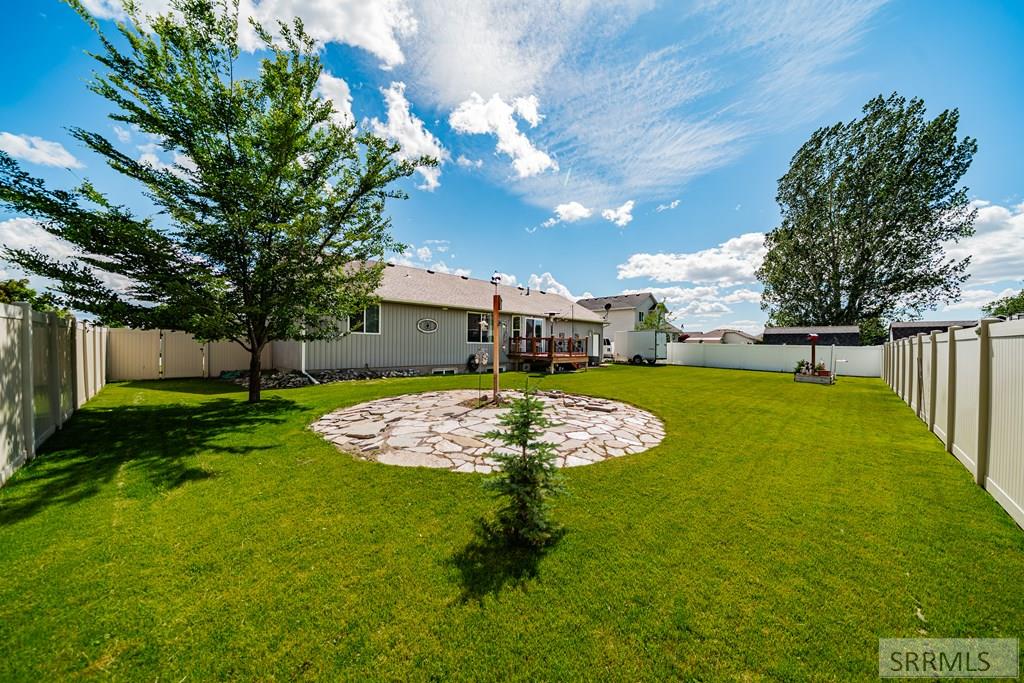 3947 Jordan Circle Ammon, ID 83406 - Photo 79 of 81