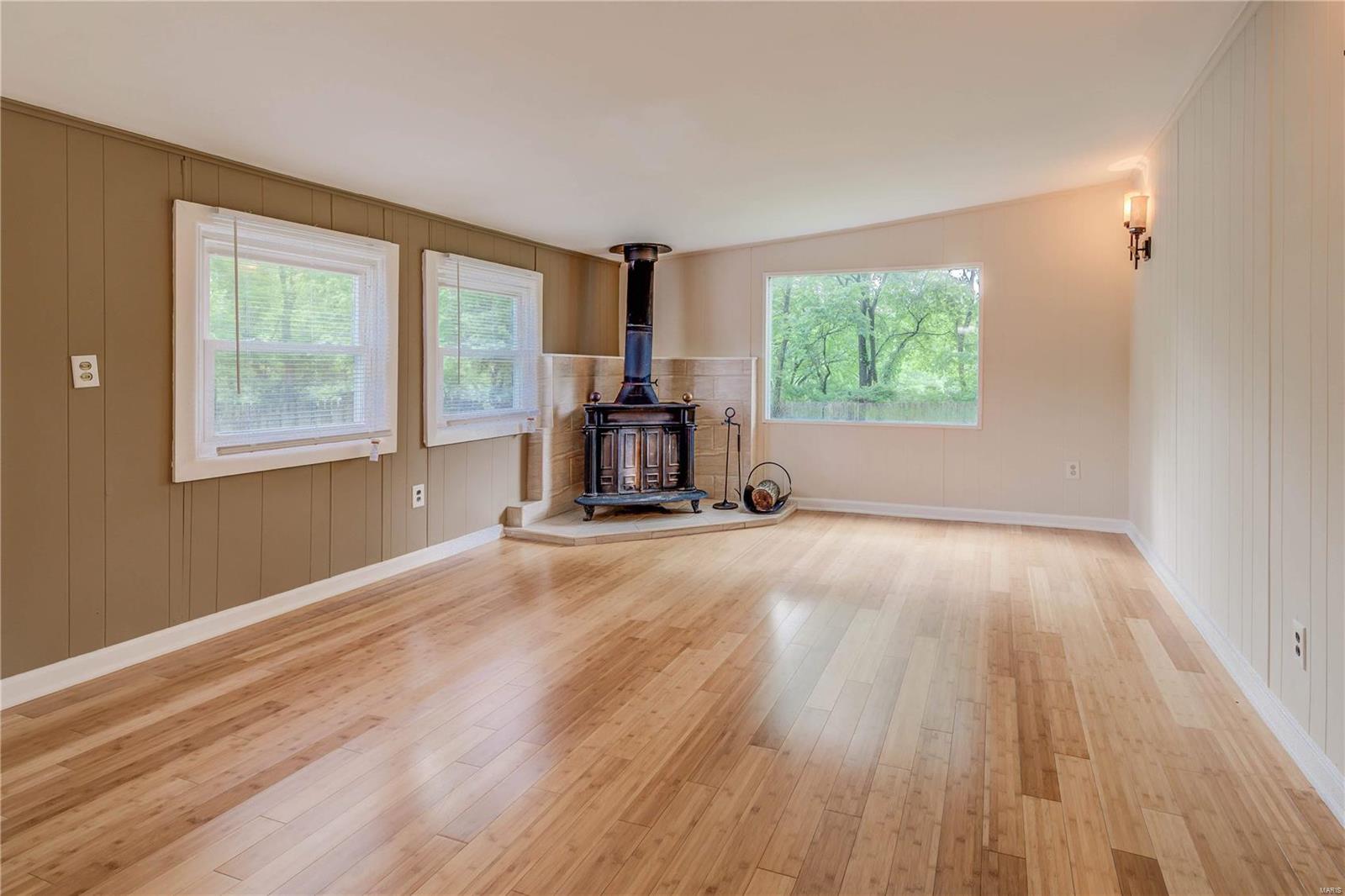 2990 Walton Road St. Louis, MO 63114 - Photo 2 of 24 Gallery Image 2