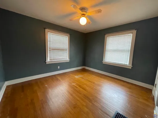 $189,900 | 1223 West Street, Emporia, KS 66801