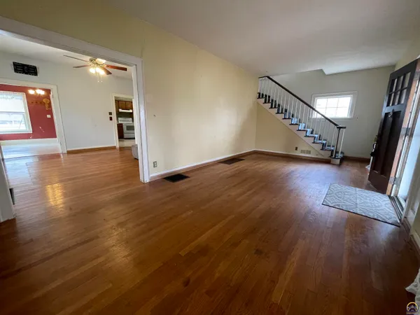 $189,900 | 1223 West Street, Emporia, KS 66801