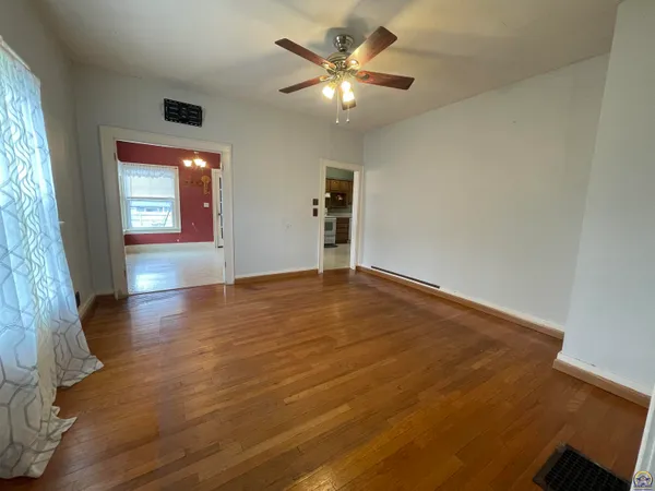 $189,900 | 1223 West Street, Emporia, KS 66801