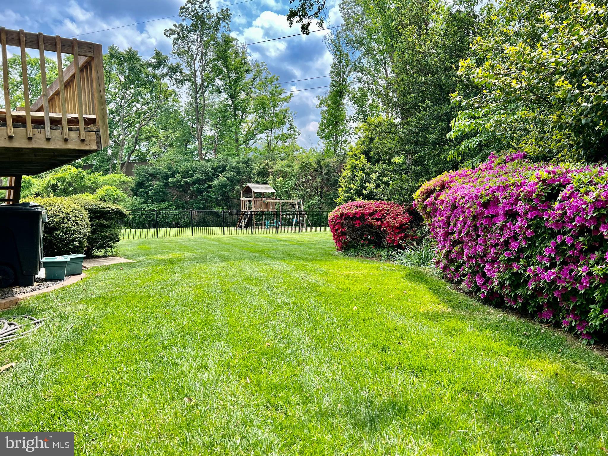 7921 Falstaff Road McLean, VA 22102 - Photo 73 of 89 Great yard for entertaining!