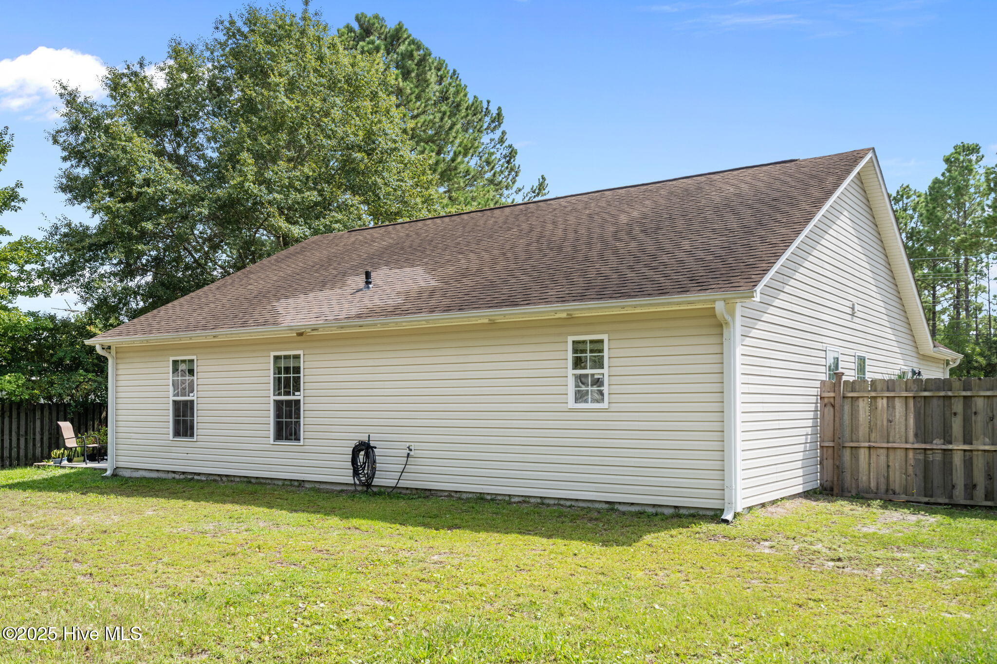 219 Folkstone Road Holly Ridge, NC 28445 - Photo 38 of 58 6-web-or-mls-06