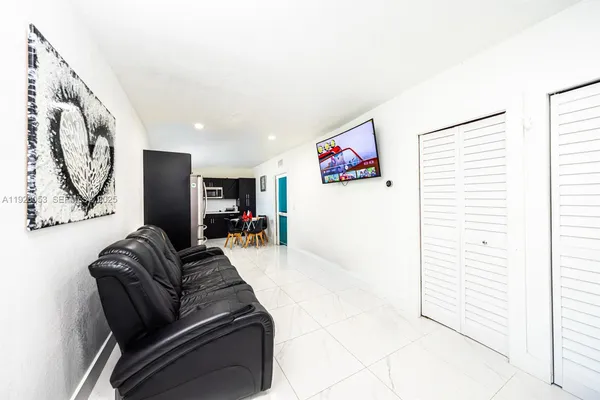 $840,000 | 9365 Southwest 44th Street, Miami, FL 33165
