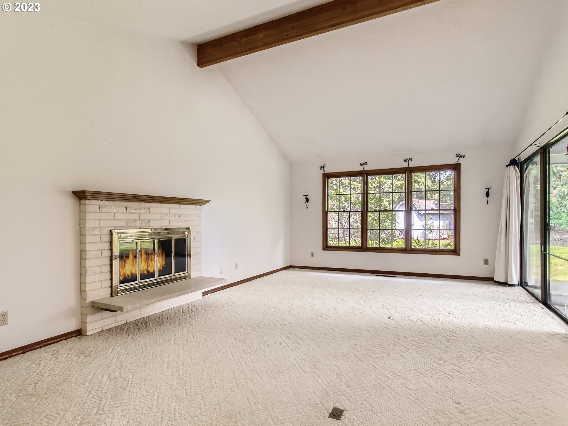 6790 Southwest Molalla Bend Road Wilsonville, OR 97070 - Photo 5 of 28 Gallery Image 5