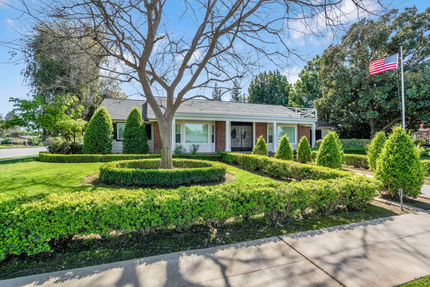 1411 West Sample Avenue Fresno, CA 93711 - Photo 2 of 51