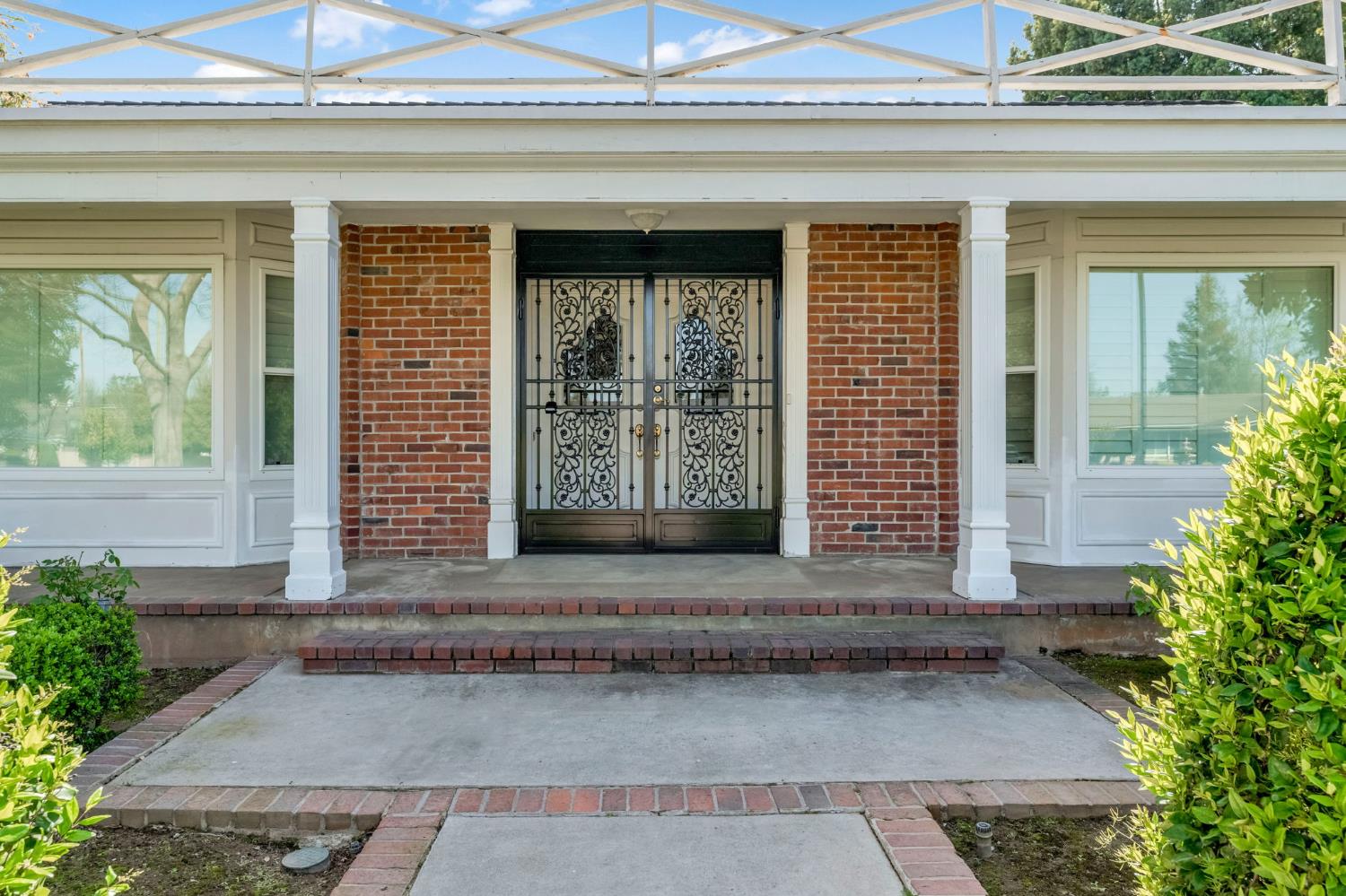 1411 West Sample Avenue Fresno, CA 93711 - Photo 4 of 51